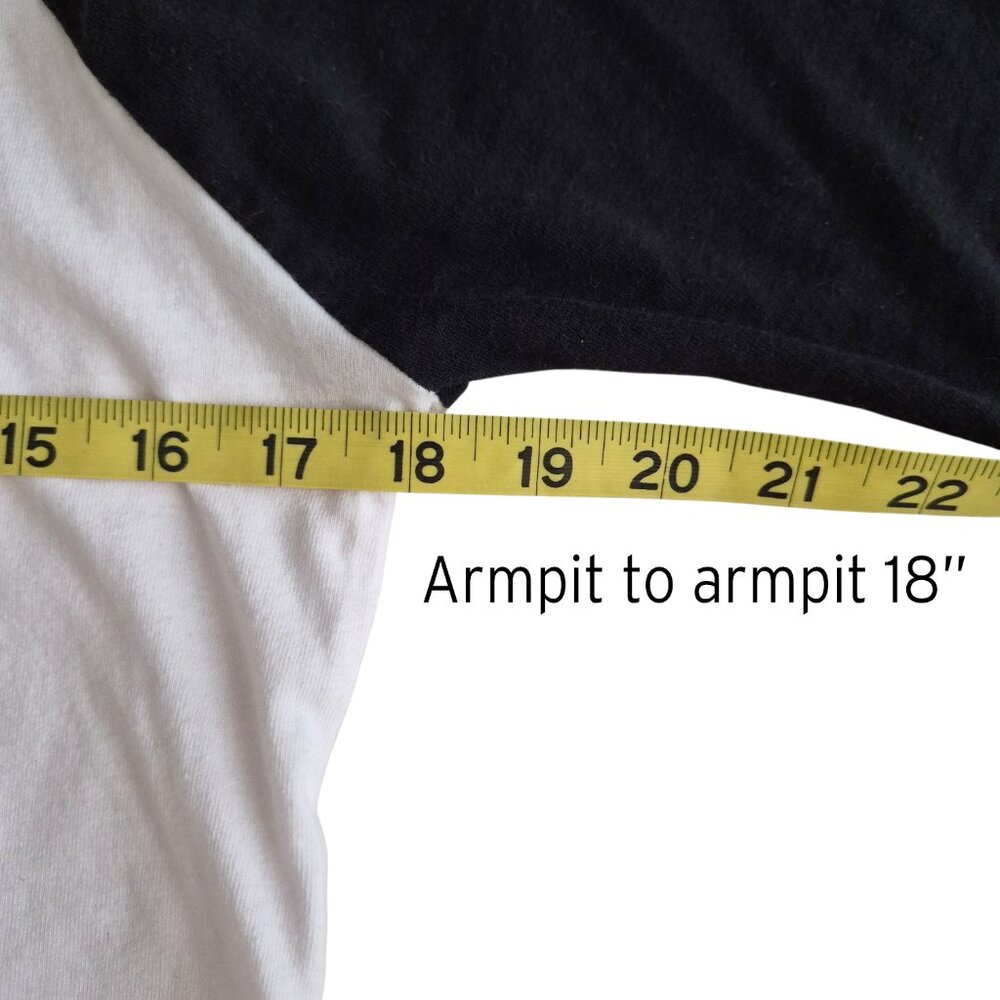 VANS Baseball Style Raglan Long Sleeve Tee White / Black / Pink Graphic Size M - Picture 8 of 14